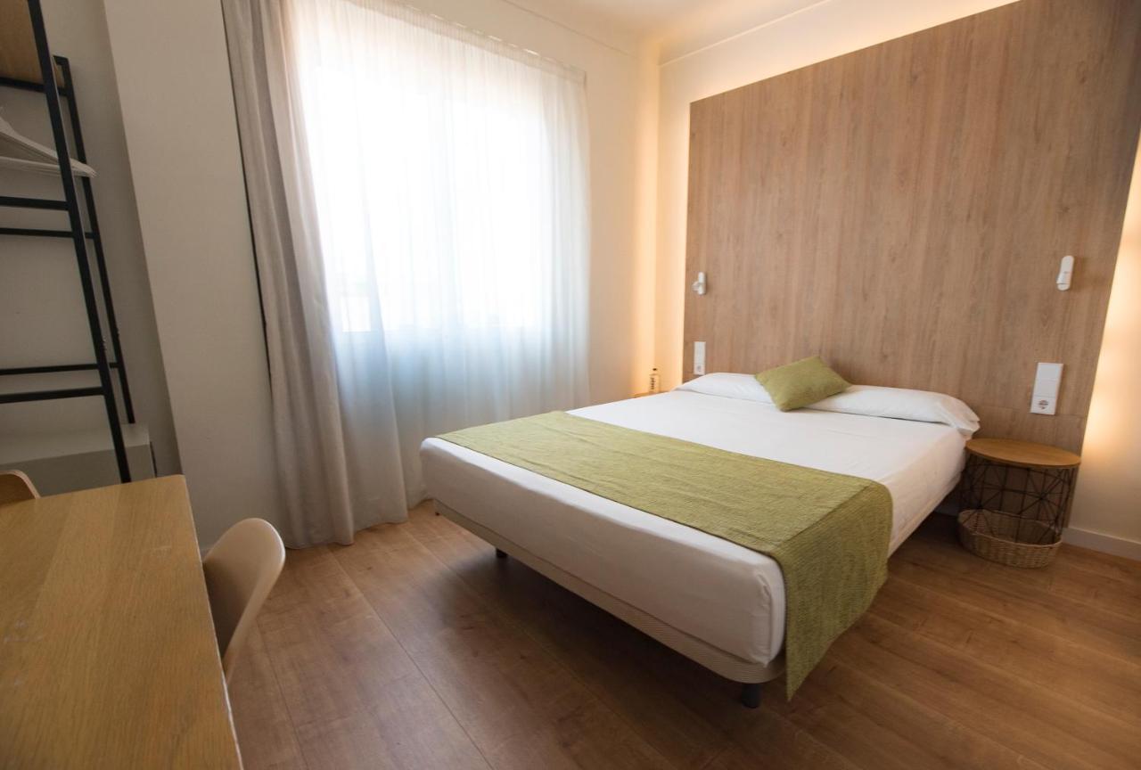 อปุนตาโดเรส 8 Hotel ปัลมาเดมายอร์กา ภายนอก รูปภาพ